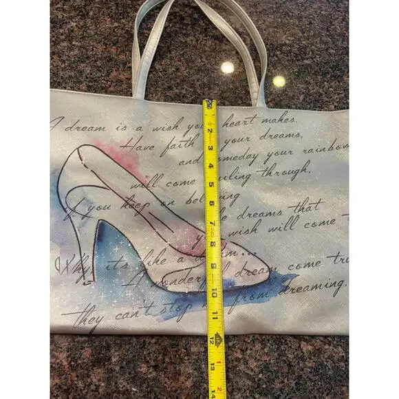 Disney Cinderella Silver Tote A Dream is a Wish Excellent Condition - Picture 5 of 9